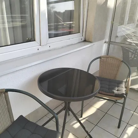 Komfortowy Apartamen Nad Morzem W Kolobrzegu 300 M Od Morza W Dzielnicy Uzdrowiskowej شقة