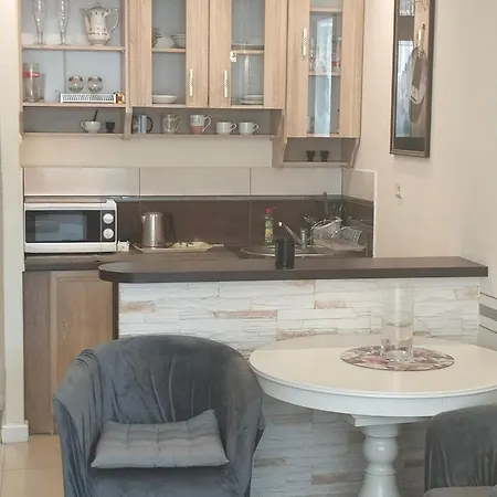 아파트 Komfortowy Apartamen Nad Morzem W Kolobrzegu 300 M Od Morza W Dzielnicy Uzdrowiskowej